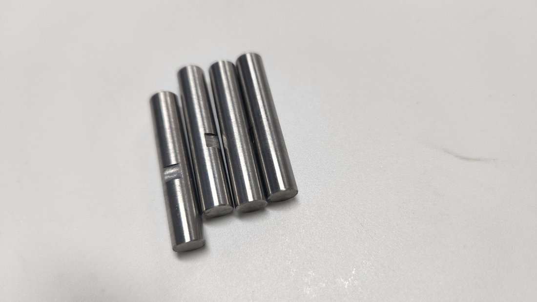 304不锈钢导向销加工，外圆一致性和端部毛刺怎么验？