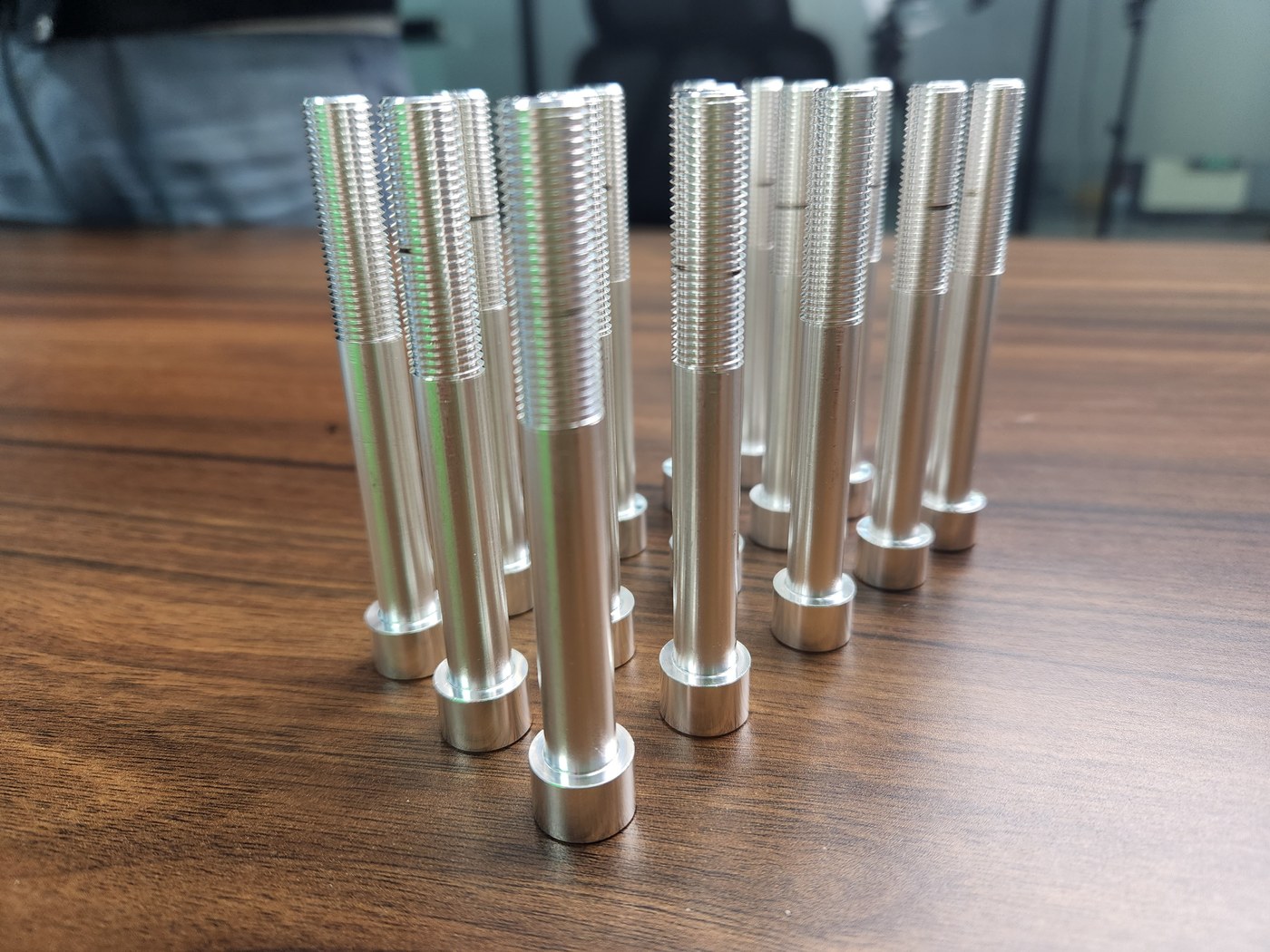 304不锈钢双头螺纹支撑柱小批量加工 多角度实拍